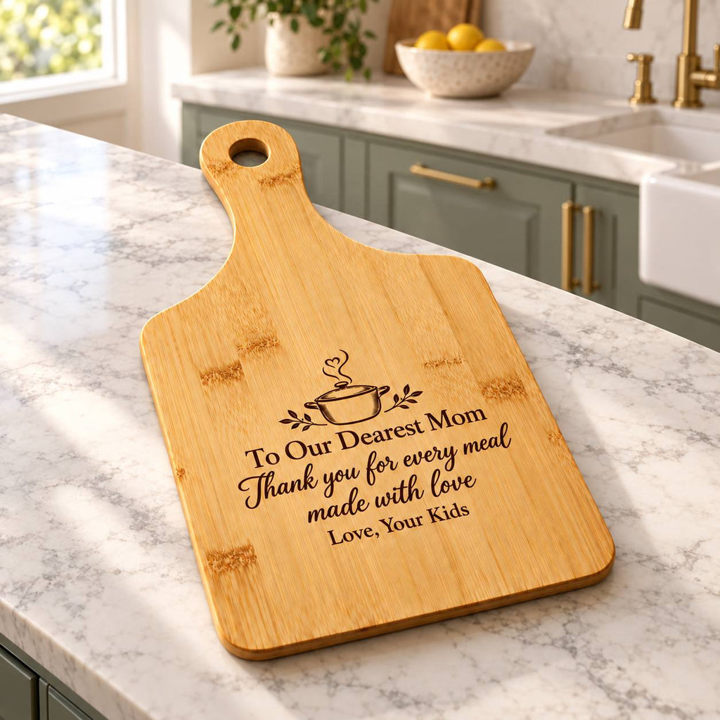 Personalized Bamboo Cutting Board for Mom – Gift from Kids