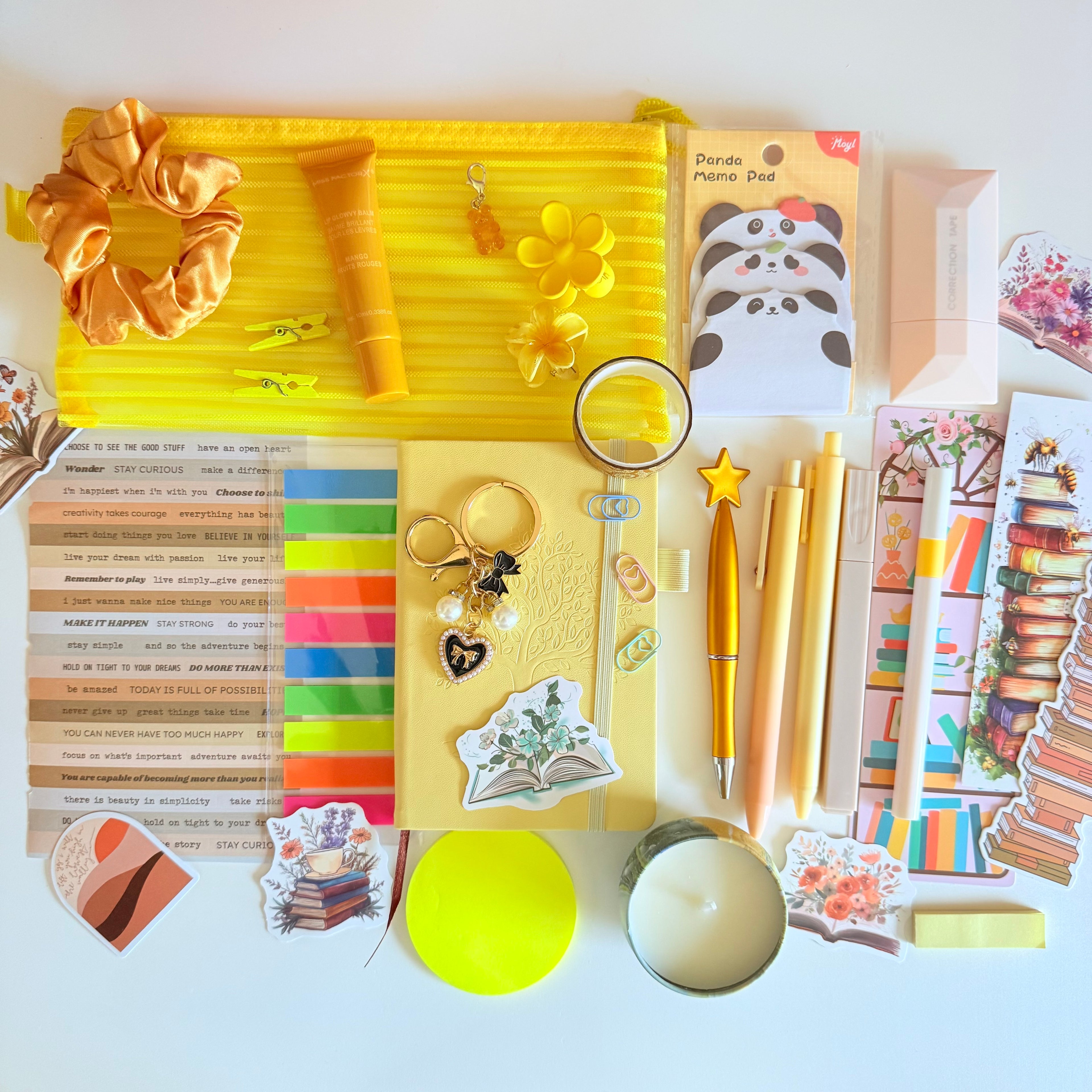 Bookish bundle “Yellow”