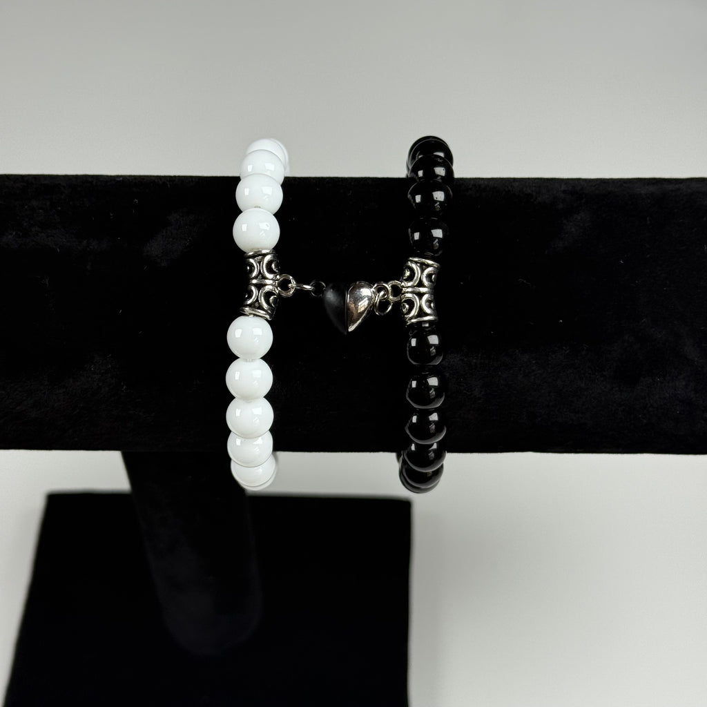 Magnetic bracelet White&Black