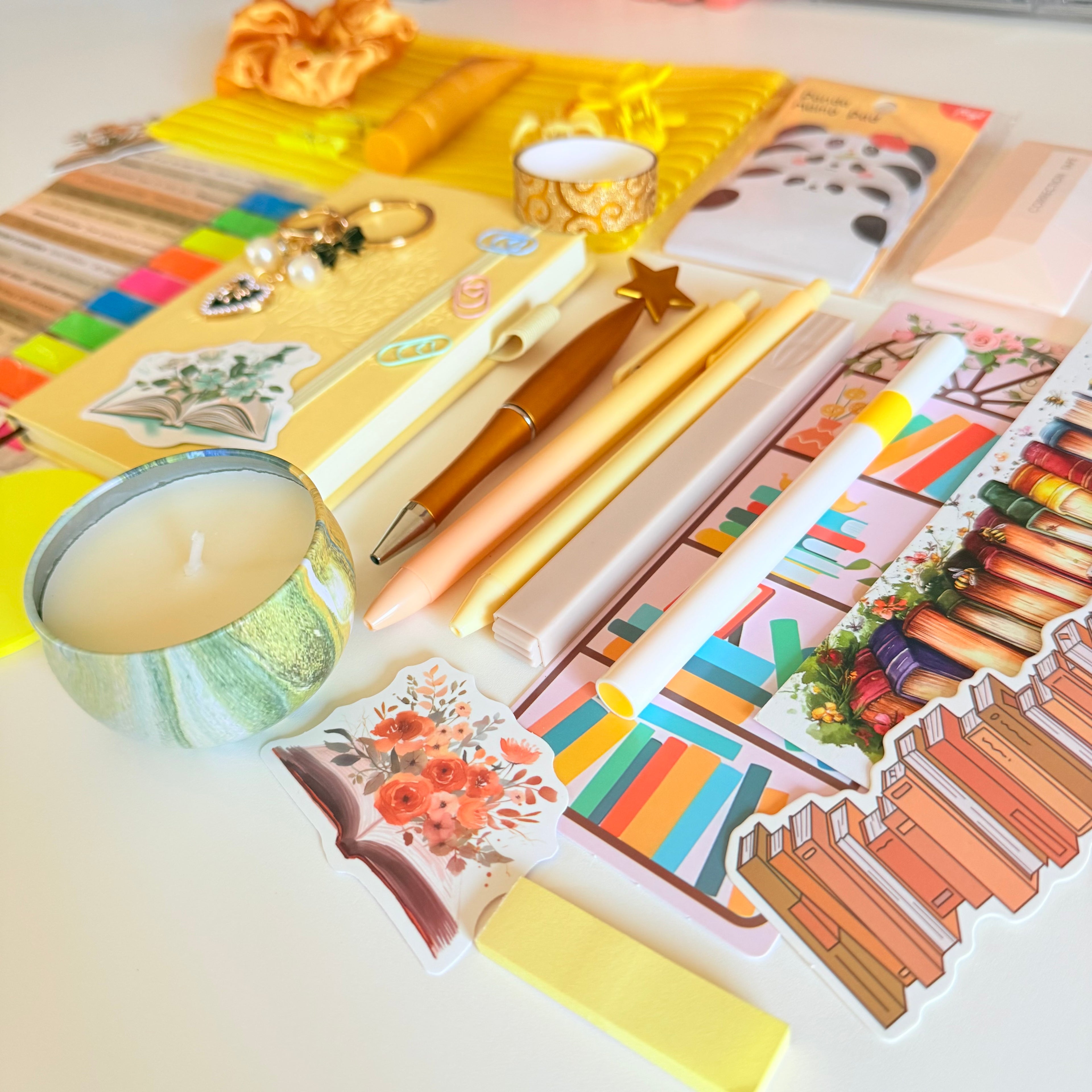 Bookish bundle “Yellow”
