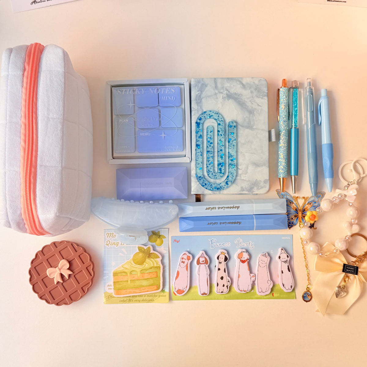 Bookish bundle sky 🩵
