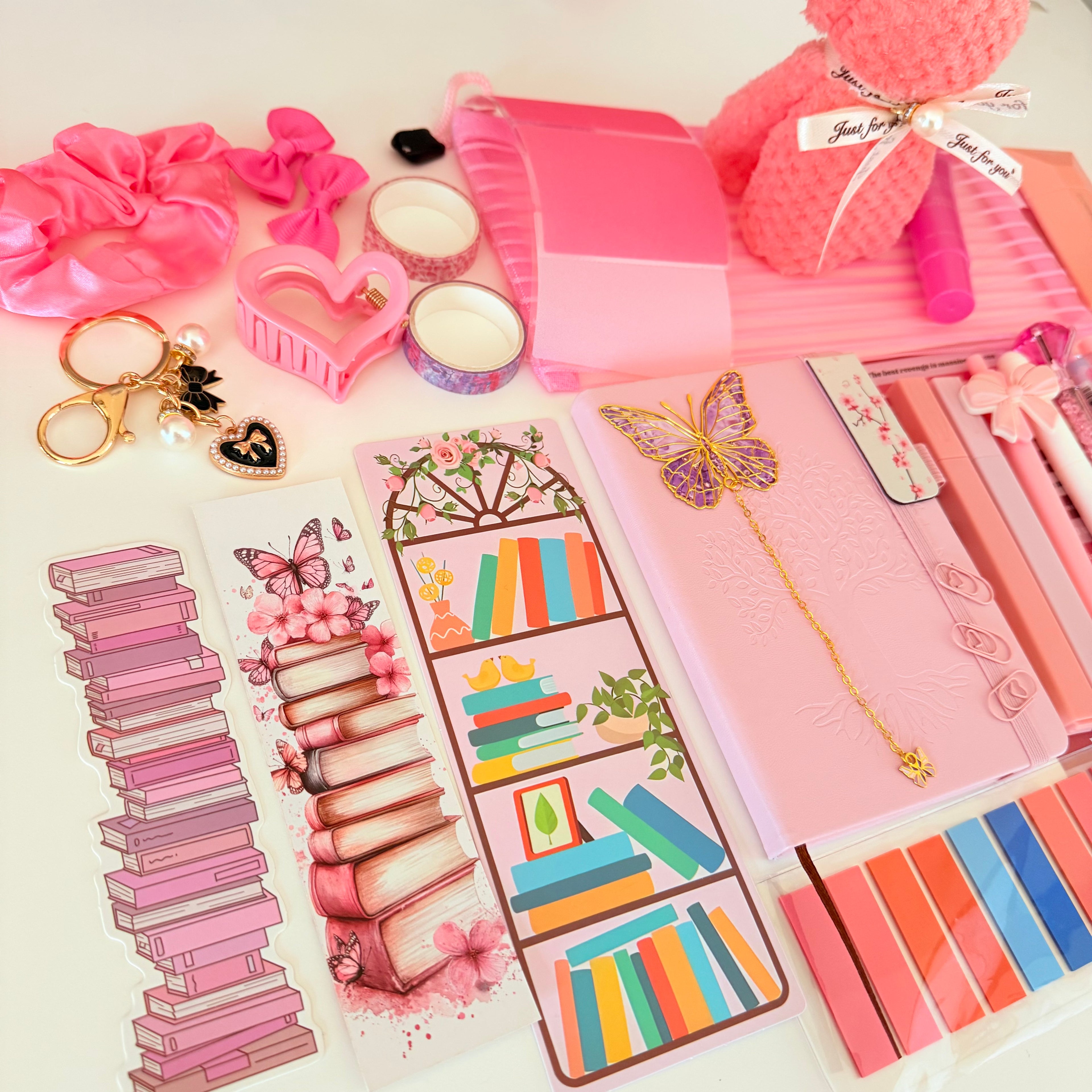 Bookish bundle “Pink Dreams”💞