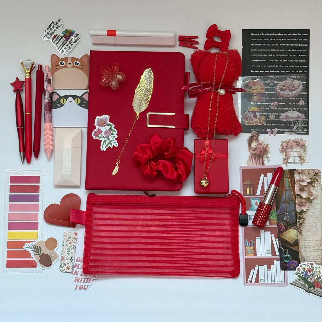 Red set - bookish bundle  🎁