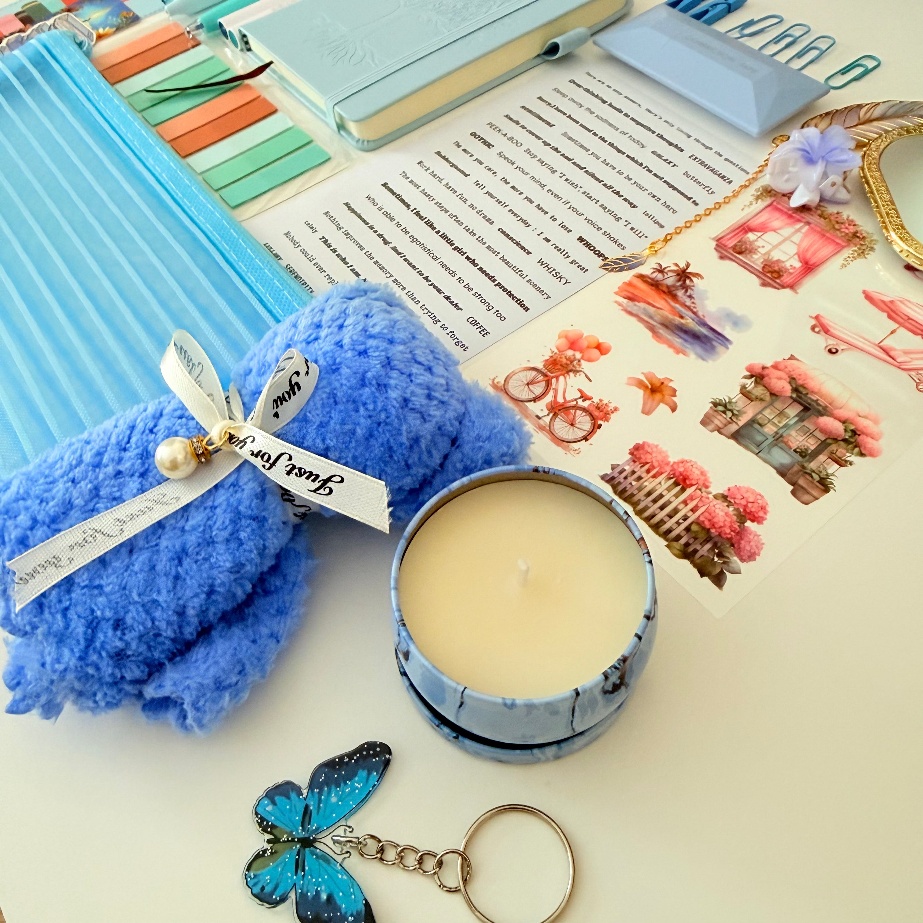 Blue Bookish Bundle "Blue clear sky"